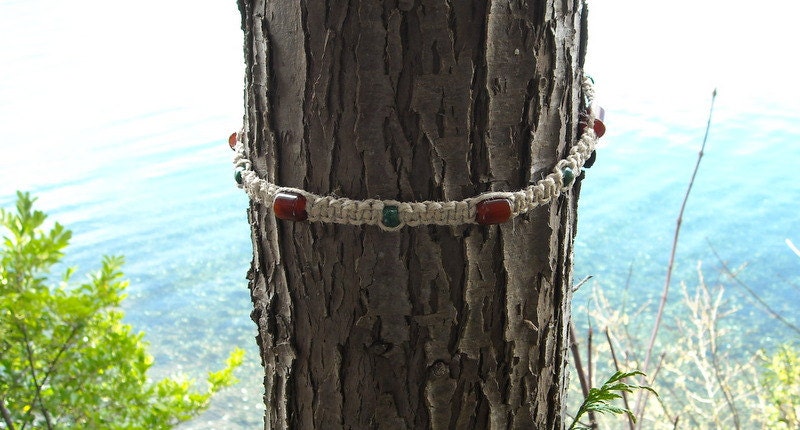 Vintage brown lucite and green glass beaded hemp necklace