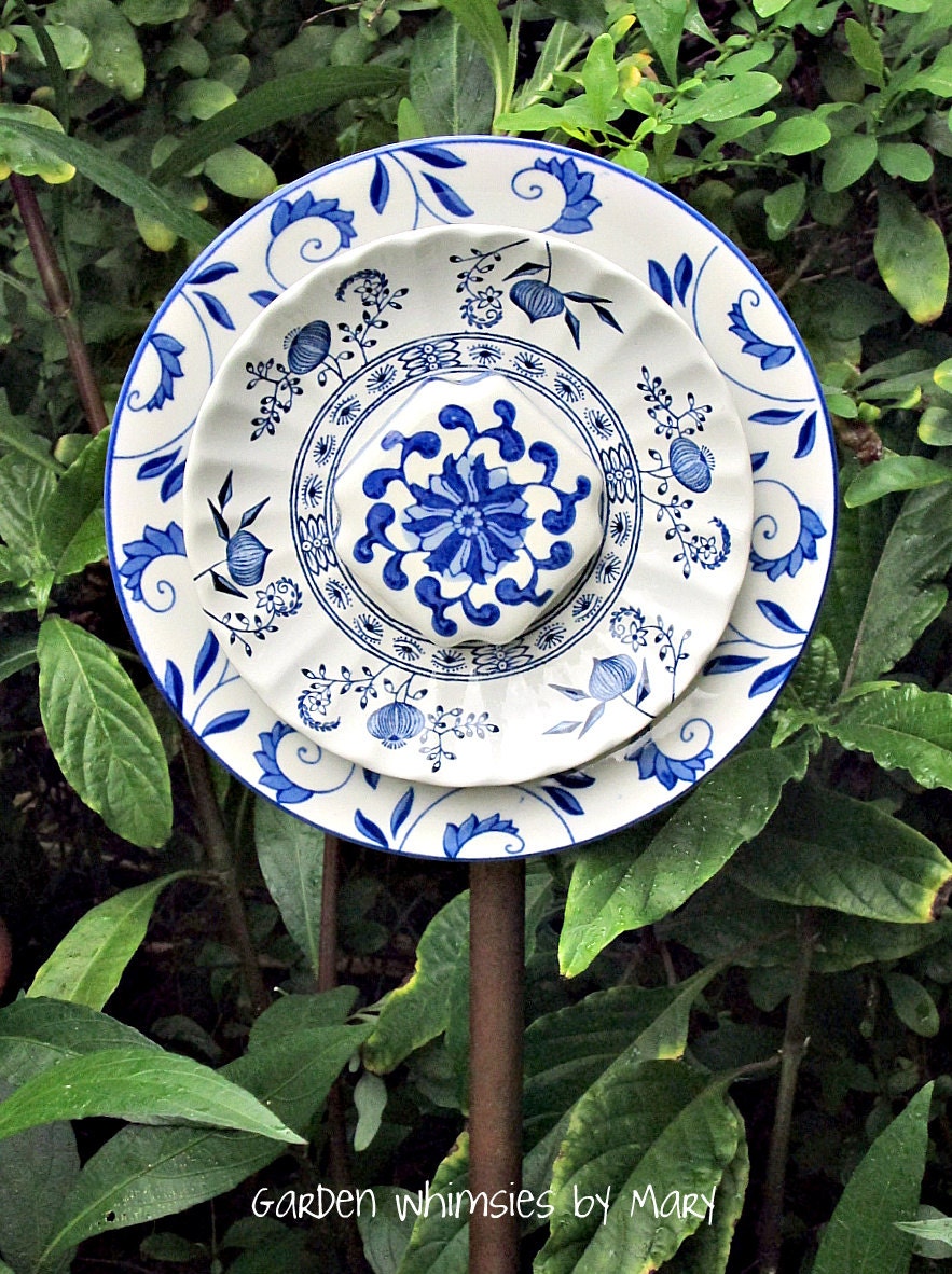 Plate Flower Garden Stake Blue and White - As Featured In Flea Market Gardens Magazine