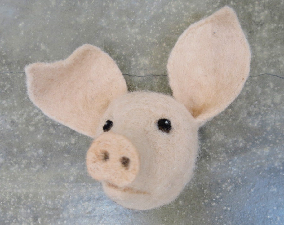 Faux Fauna- Needlefelted Pighead-Style faux taxidermied: Paul, the cutes Pig