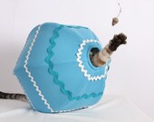 Easter Egg Cat Ball Silly Modern Kitty Bed