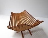 WIN THIS Vintage 1960s small fold up split bamboo cane basket