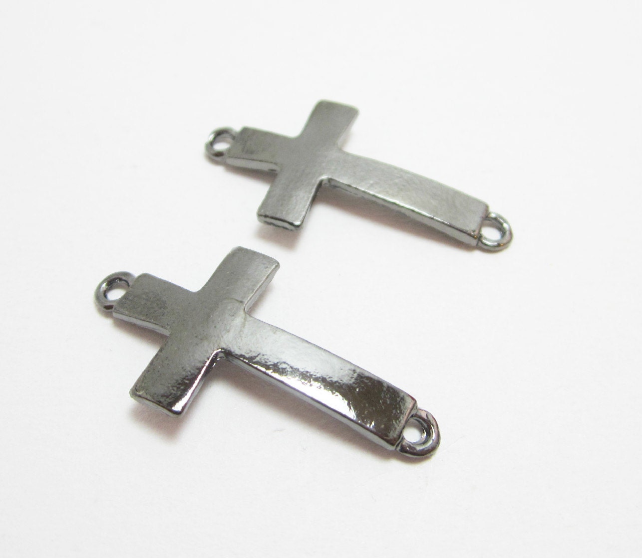 2 Gunmetal Black Gray Cross Connector Charm 4217