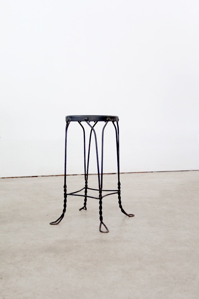 Vintage Ice Cream Parlor Stool / Black Metal Cafe Stool