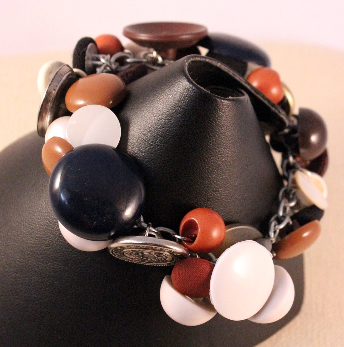 Button Bracelet cream and brown