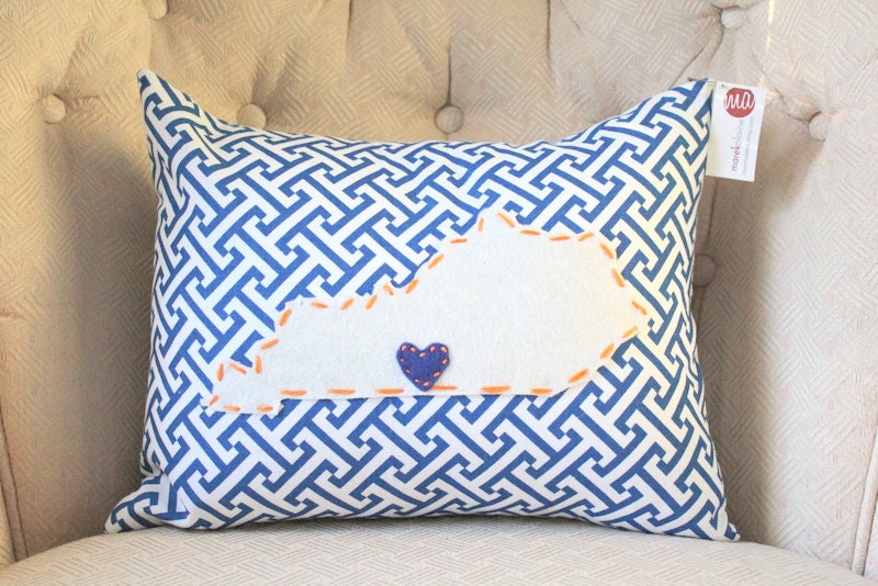 State Pillow - Kentucky, Custom. 16x12