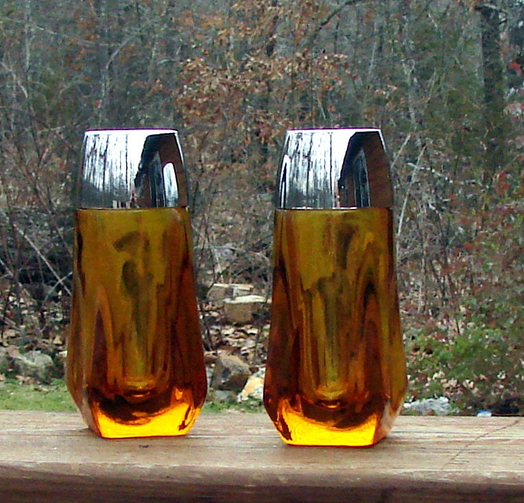 70s Amber Salt & Pepper Shaker Set These Very Retro Cool