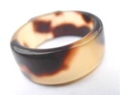 Vintage Faux Tortoise Ring Tortoise Acrylic Ring Animal Print Ring Tortoise Midi Ring Tortoise Knuckle Ring Tortoise Unisex Ring Size 4.5