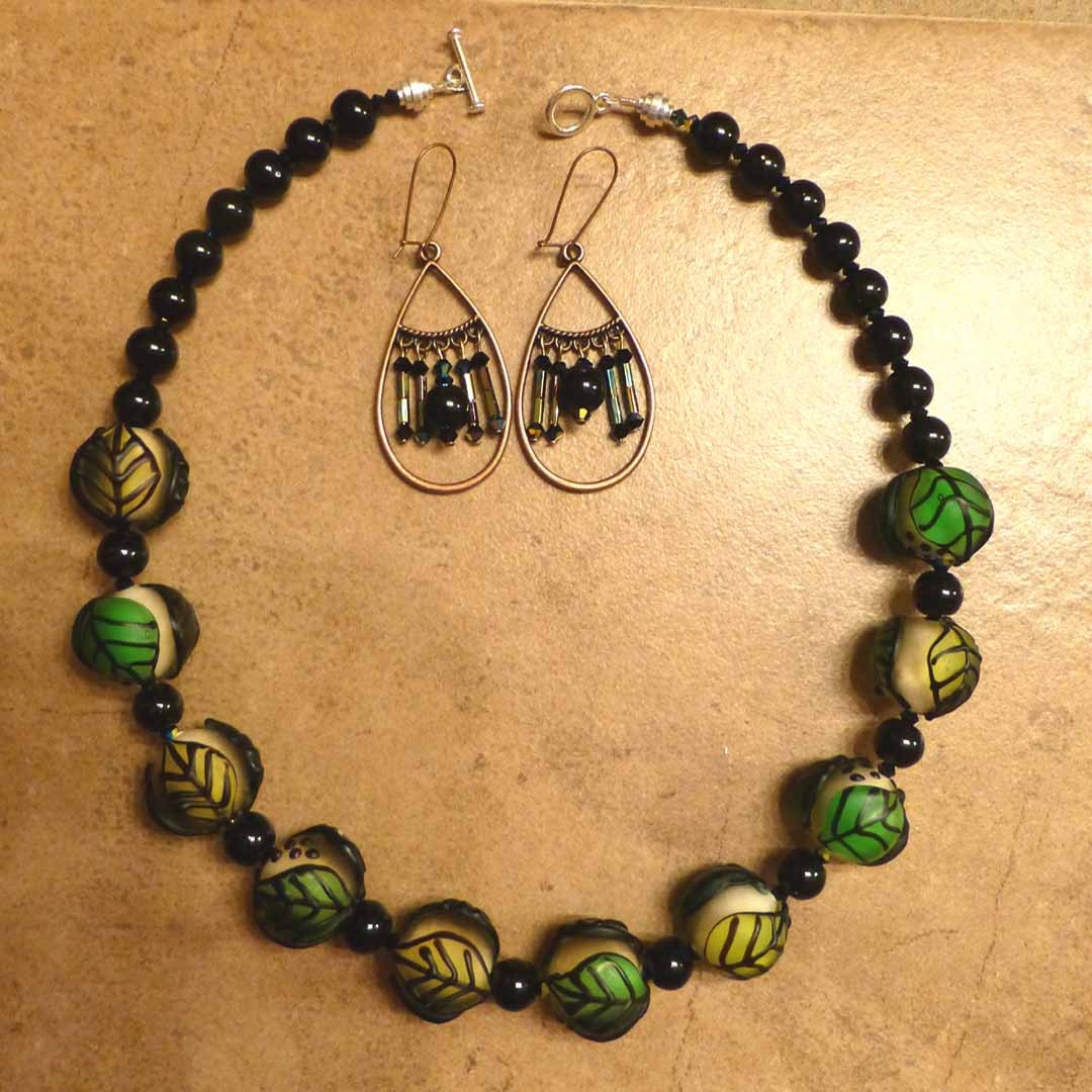 Magical Moon lit Maui necklace set