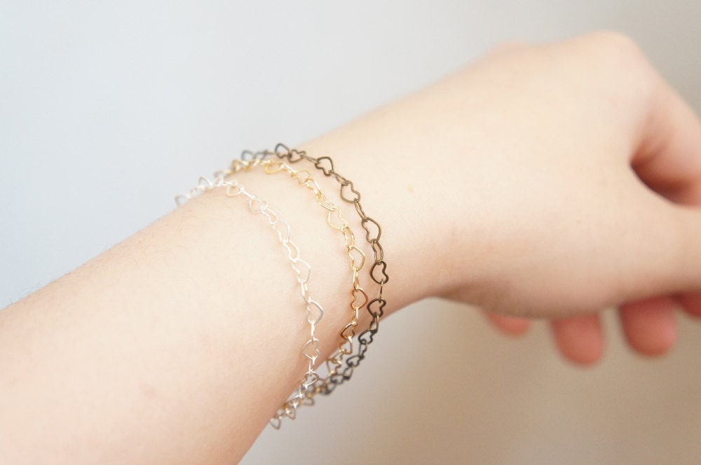 Delicate Heart Bracelet - Gold Silver or Antiqued Brass
