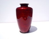 Vintage Ando Vase Japanese Akasuke Pigeon Blood Red Ginbari Signed with Ando Cloisonné Co. Mark Japan, Chrysanthemums