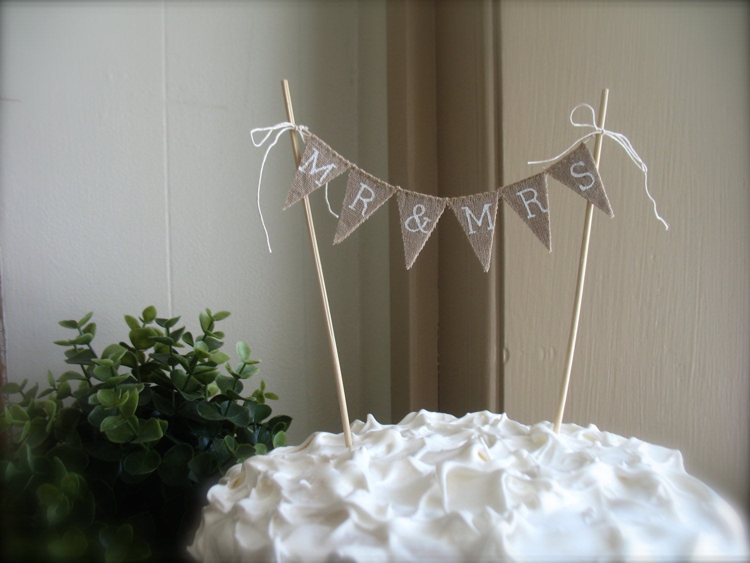 Mr. & Mrs. Wedding Cake Topper in tea dyed Cotton and white lettering, baker banner, cake banner, hearts, pie toppr