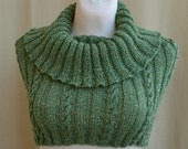 Green  Cowl/Neckwarmer/Poncho