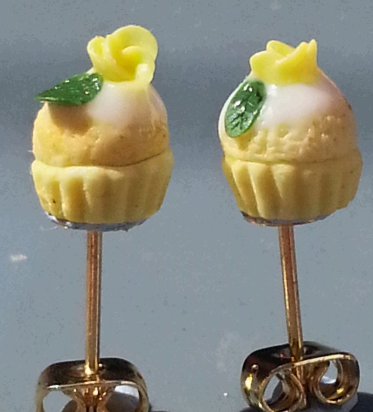 yellow  rose  cupcake earrings