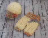 ON SALE - Crochet baby set of pants and baby newsboy - Newborn baby pants - Newborn baby hat - Photography prop