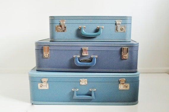 Turquoise Hard Shell Suitcase - Large Mid-Century Suitcase