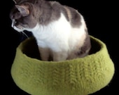 Wool Cat Bed Hand Knit Felted Peruvian Highland Pet Bed - Zylpha