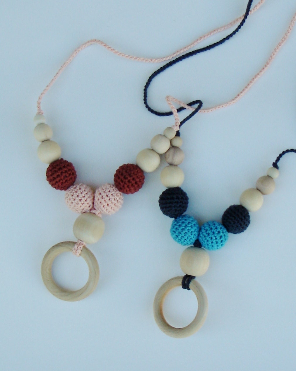 Eco-friendly Nursing necklace / teething toy /Teething Necklace with juniper beads - choose your color