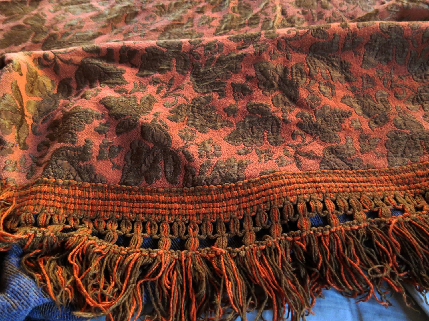 Vintage Orange Brown Brocade Damask Leaf Print Fringed Bedspread. Large