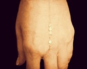 Tiny Gold Star and Rhinestone/14K Gold-filled Chain Finger-Bracelet/Slave-Bracelet/ Wrist-Ring/ Ring-Bracelet Fashion Jewelry