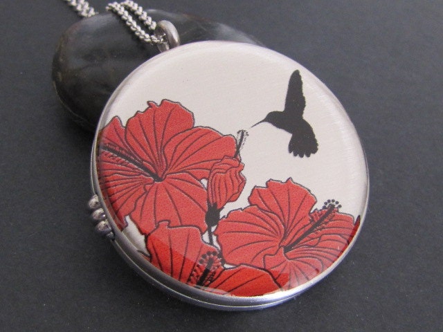 BIG - Hummingbirds and red flowers - Stainless steel photo Locket necklace