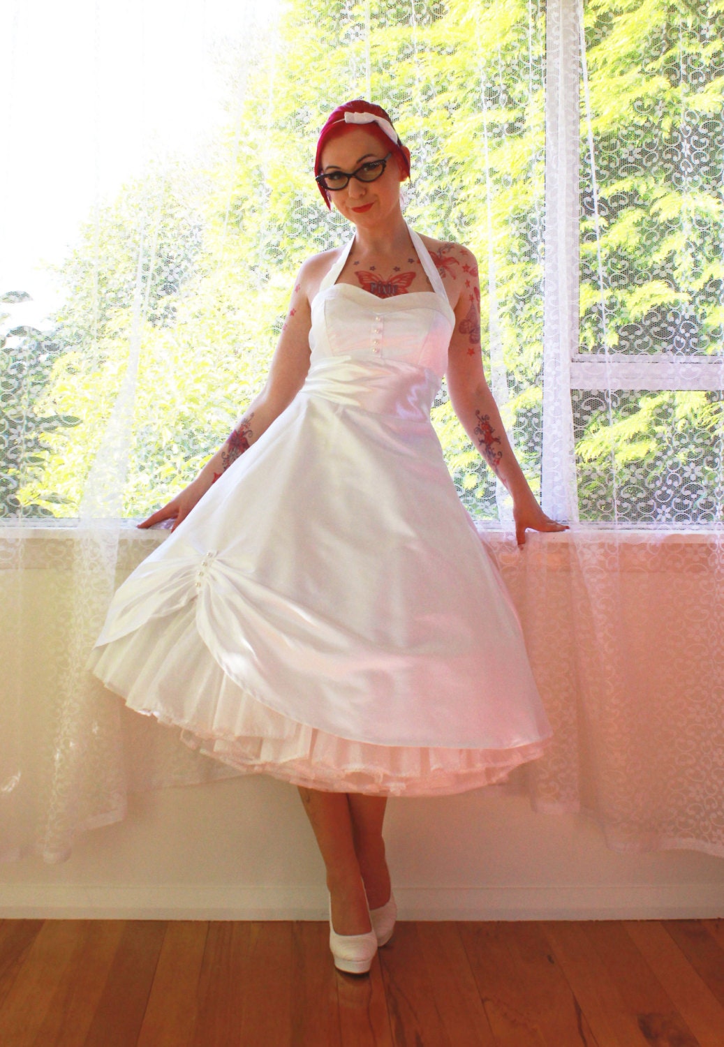 1950s 'Cecilia' Pin up Wedding Dress with Sweetheart Neckline and Pearl Button Detail with Organza Petticoat - Custom Made To Fit
