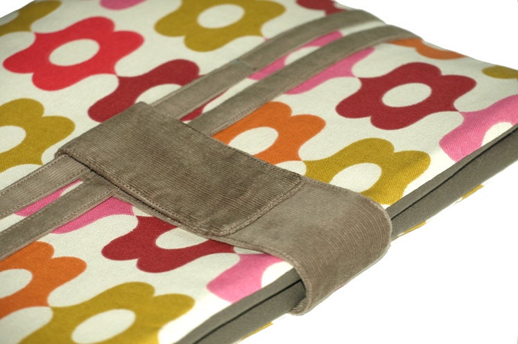 Wacom Bamboo Create Sleeve/ Wacom Intuos Medium Graphic Tablet Padded Case Cover - Pink Jellybean