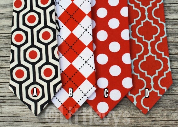 Boys Red Neck Tie Dots -- Red Argyle Tie -- Valentines Day Tie -- Red Tie