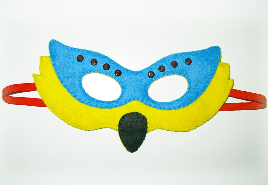 Parrot Felt Mask for kids - Yellow - Childrens carnival animal costume - for boys girls - bird Dress Up play accessory - Theatre roleplay