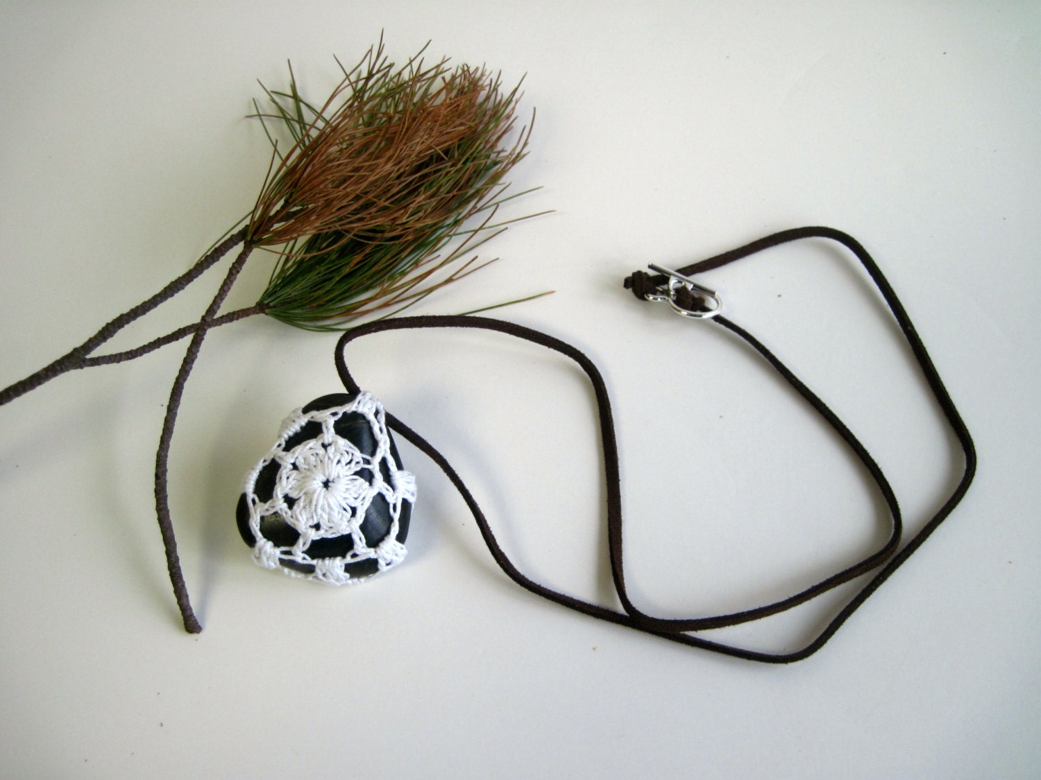 Crochet Lace Covered Stone Pendant Necklace - In White - Design 1