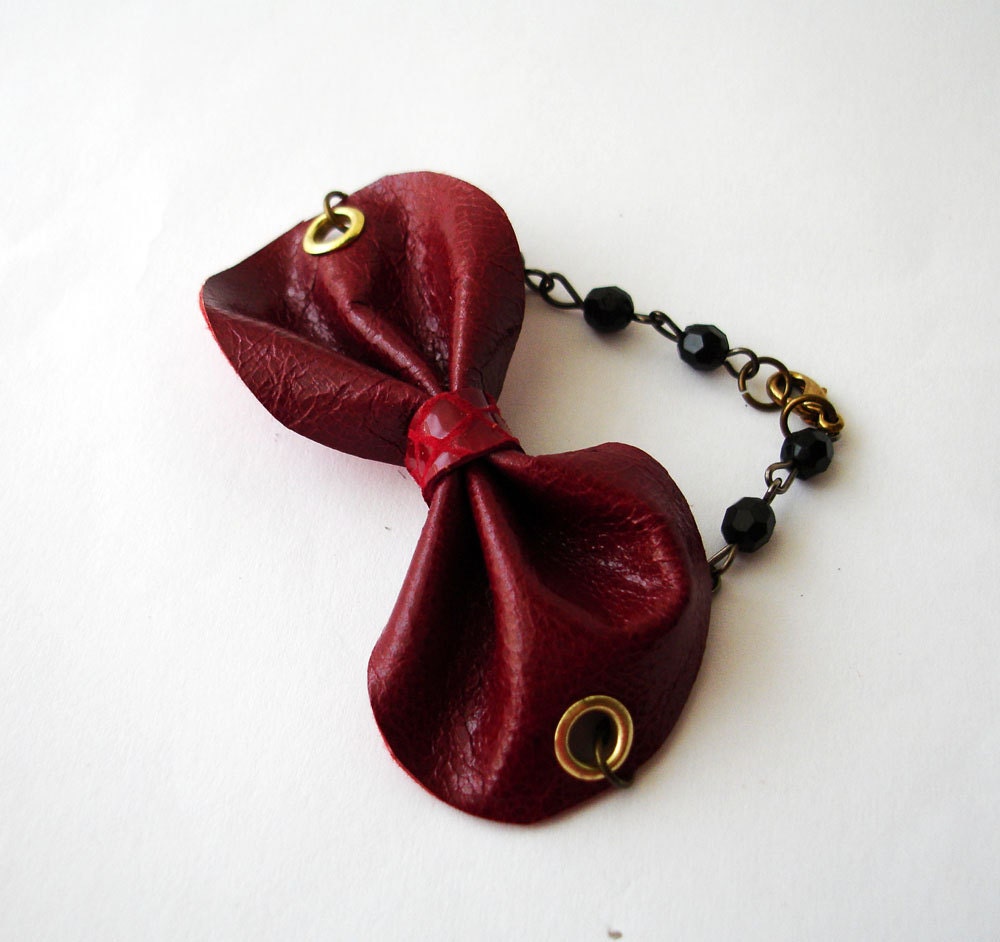 Deep red bow bracelet - Oxblood red leather cuff - Red bow chain bracelet - Red leather cuff - Cute bow bracelet accessory