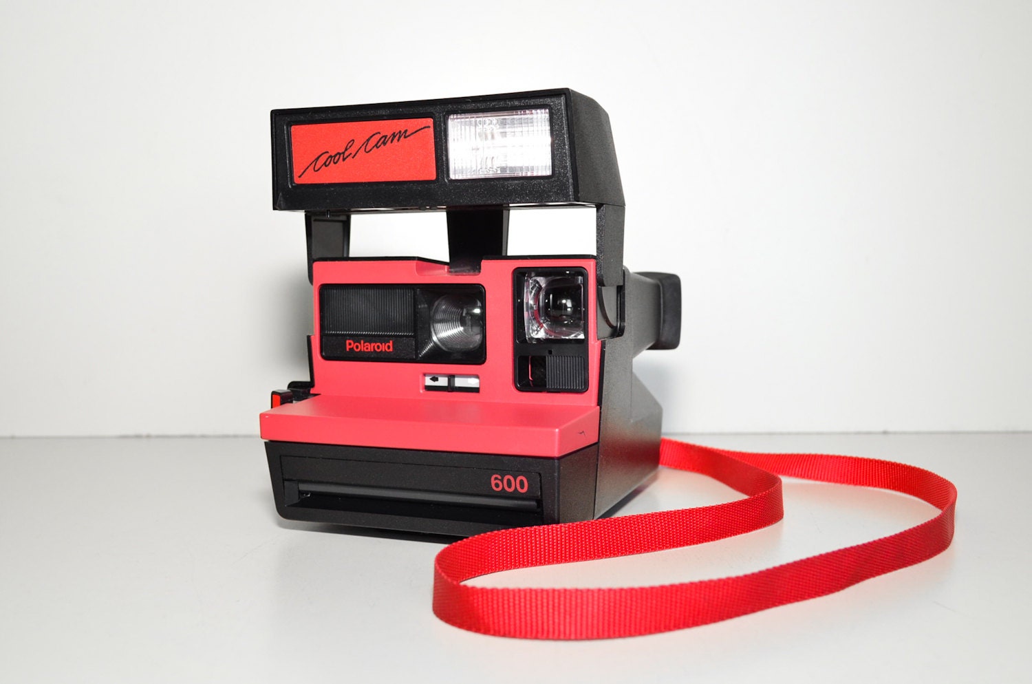 Polaroid Camera Cool Cam 600