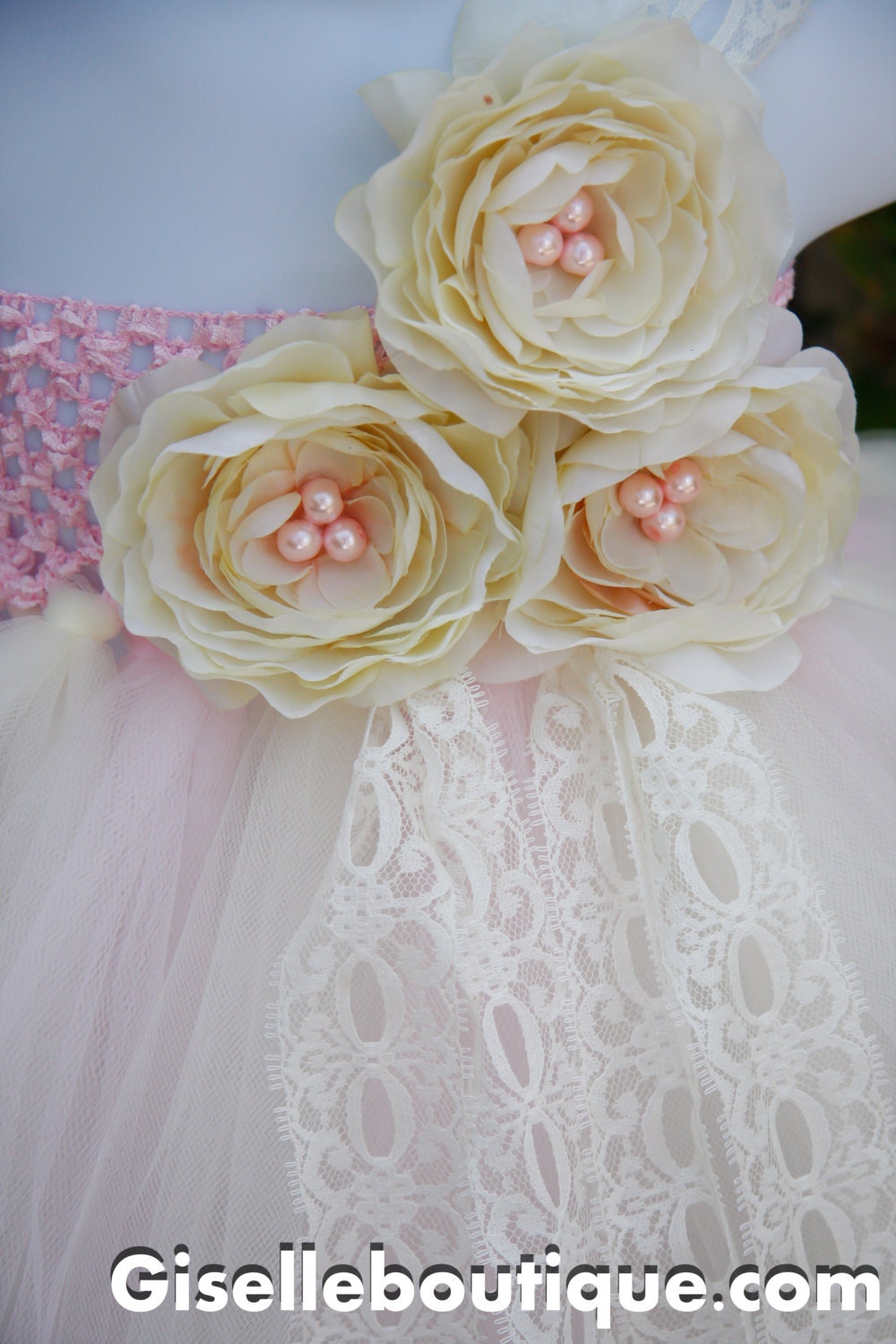 Flower Girl TuTu Dress.Ivory and Baby Pink Vintage Lace TuTu Dress.Wedding . Birthday