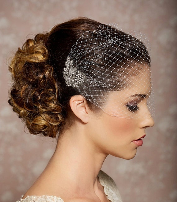 Bridal Veil and Bridal Comb, Bandeau Birdcage Veil, Bird Cage Veil - READY TO SHIP - With Rhinestone Fascinator Comb - The Veronica Veil