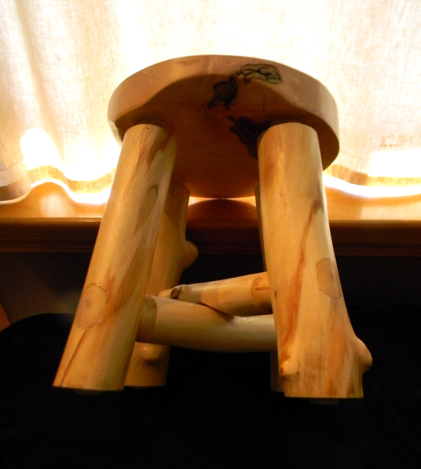 Log footstool