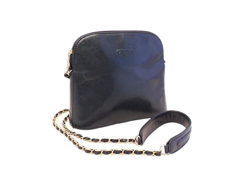Vintage Navy Leather Messenger, Purse, Shoulder Bag, Cross Body Bag, Handbag circa 1970's