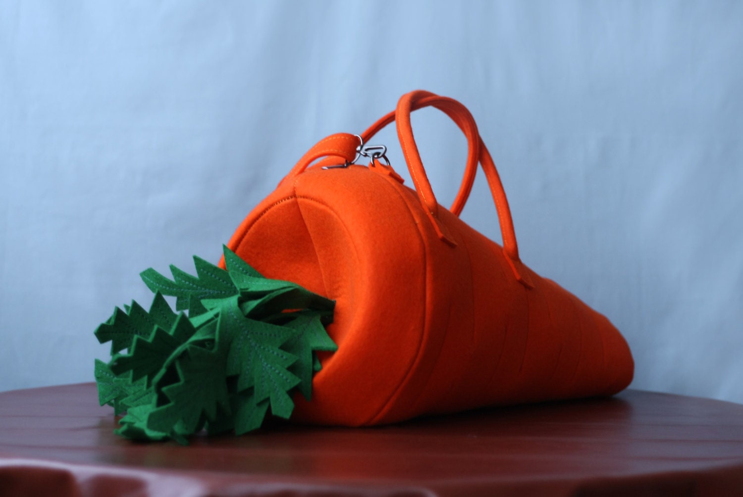 The Carrot Natural Felt Bag