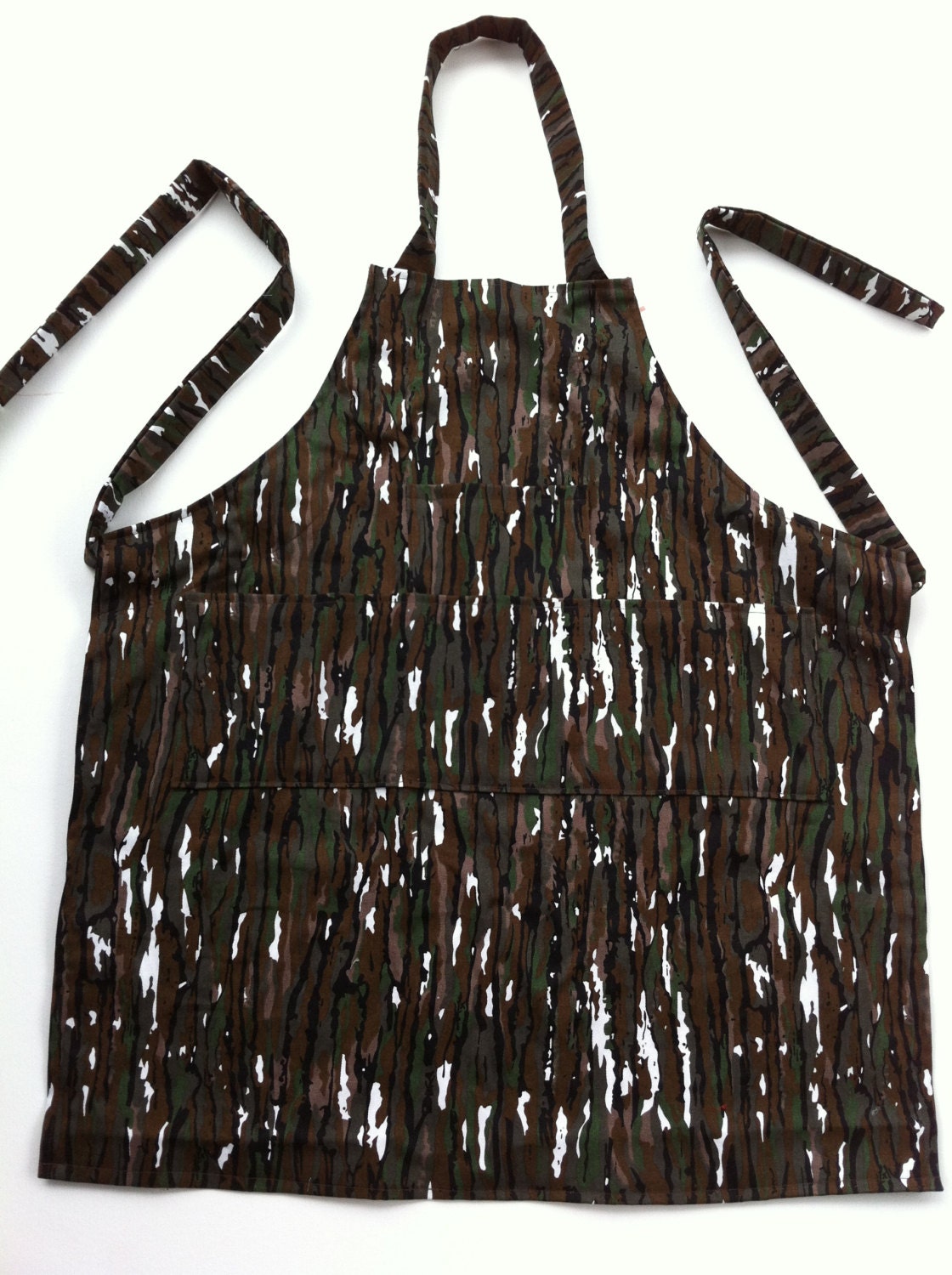Boys Camo Smock Apron (size 5-6)