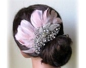 Wedding hair accessory, bridal headpiece,Pink blush feathers, Vintage Bridal Rhinestone Hair Comb, Bridal swarovski comb, bridal fascinator