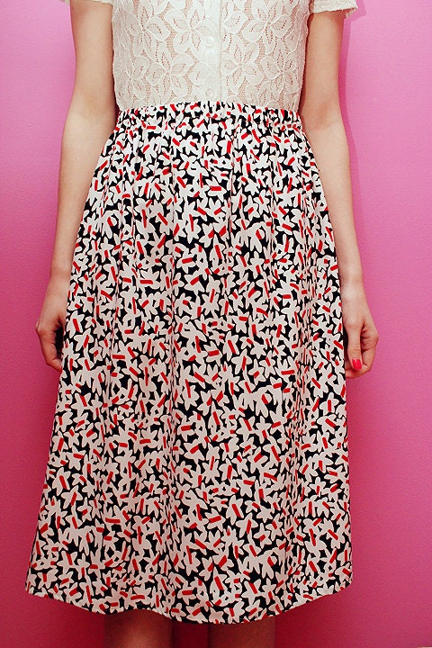 Vintage swing patterned skirt