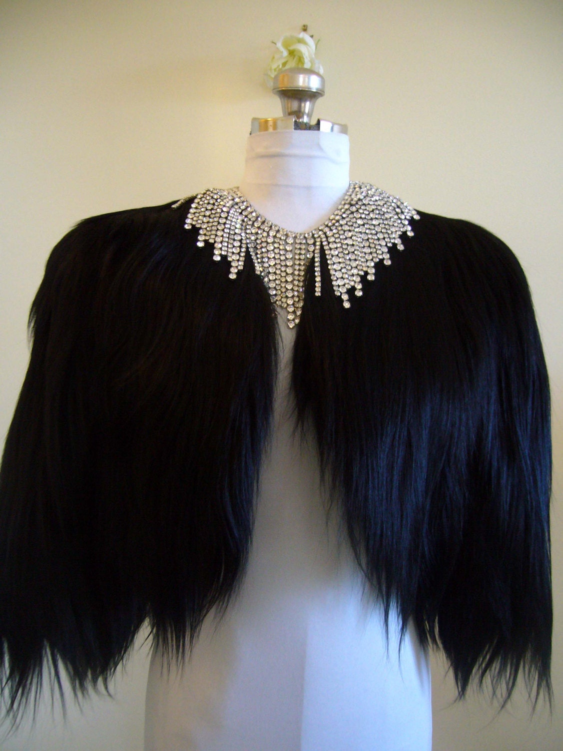 RESERVED SENSATIONAL 1940s Deacadent Elegant Monkey Fur Bolero Coat Jacket - Amazing Condition Kimono Sleeves Scalloped Cropped 30s