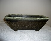 Vintage Hull Pottery Footed Planter Only 6 USD