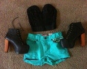 Turquoise Slight Rise Studded Fray LEVI Shorts