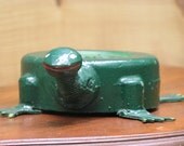 Reclaimed Metal Garden Art Turtle- Terra Green