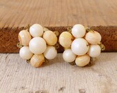 Vintage 70's Cluster Shell Bead Clip On Earrings
