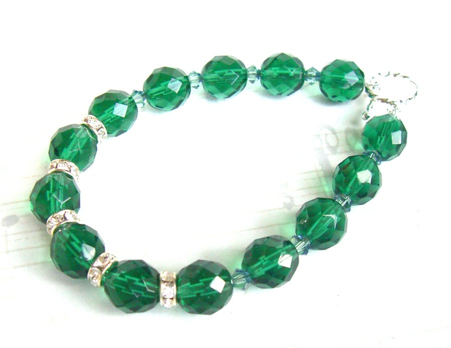 SALE, Emerald bracelet, green jewelry, green bracelet, Mother's Day, May birthstone, bead bracelet, Czech glass bead bracelet