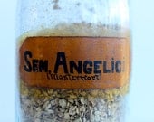 Antique druggist or herbalist bottle - 6