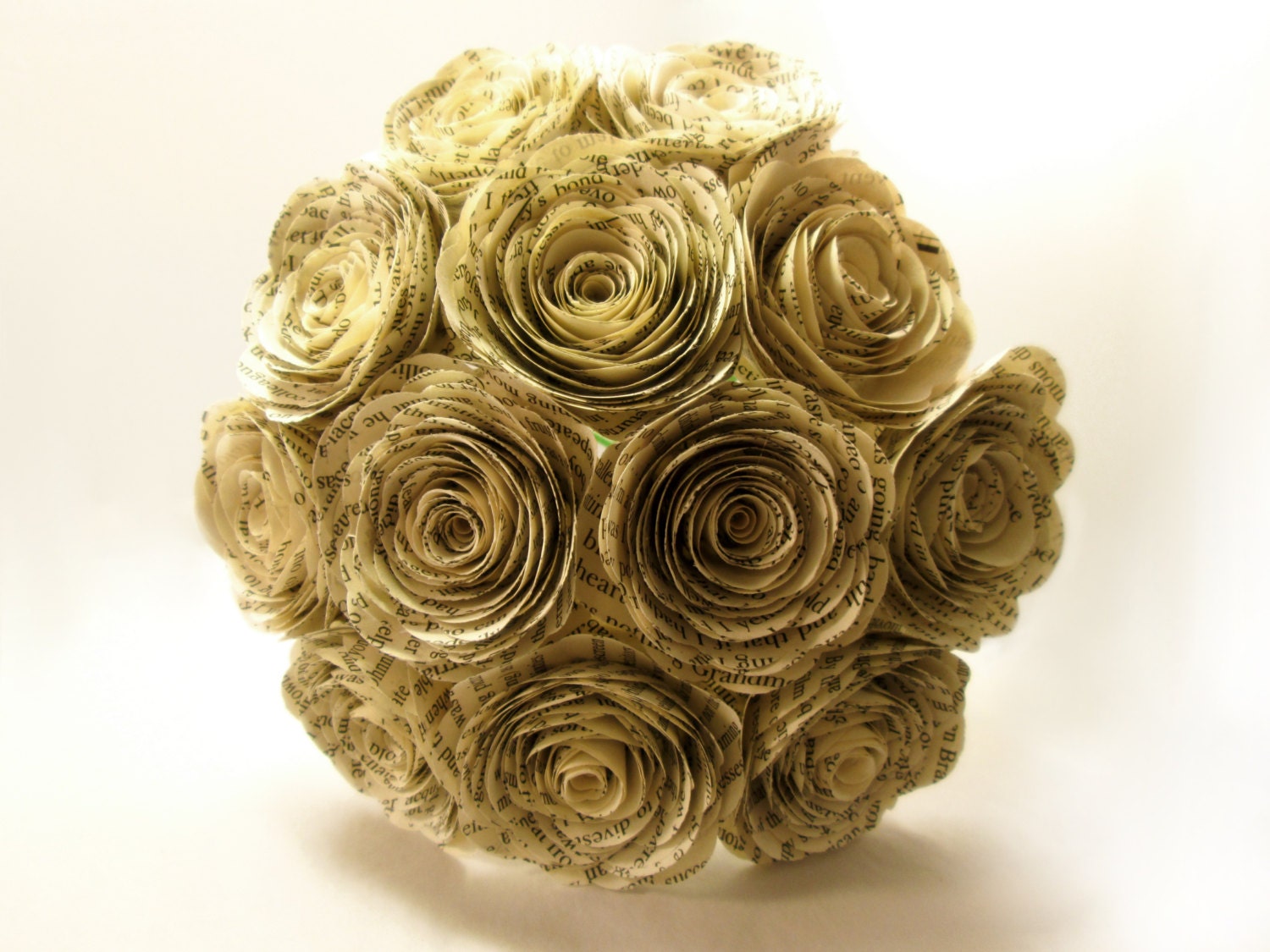 Paper Flower Bouquet // Book Page Flower Paper Rose Bouquet