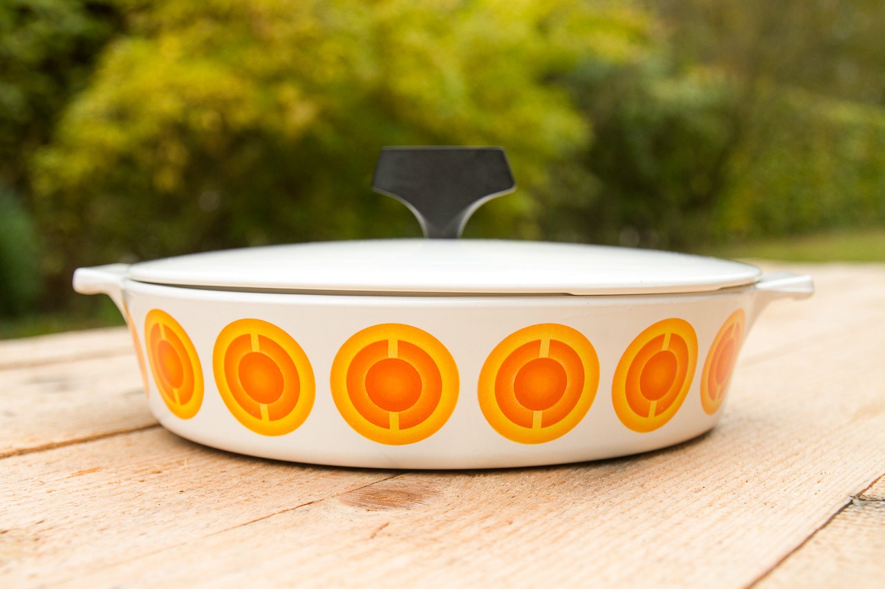 Vintage Dutch lidded casserole