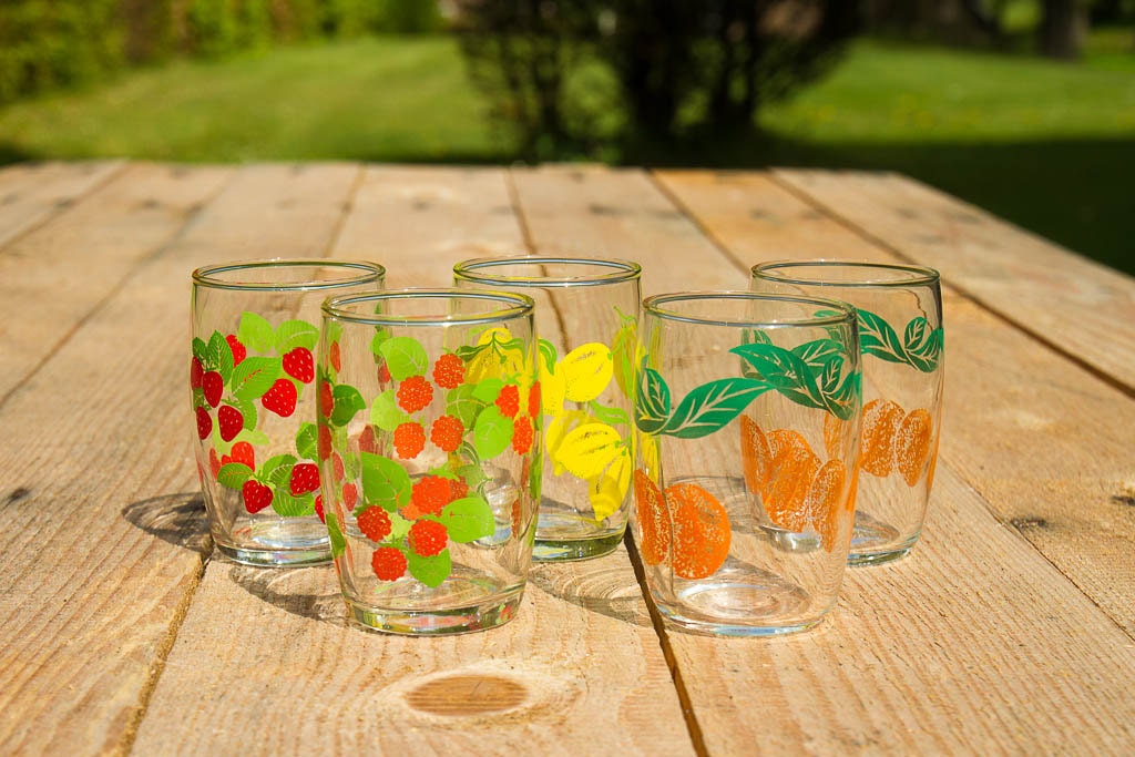 Four fruit print sixties glasses