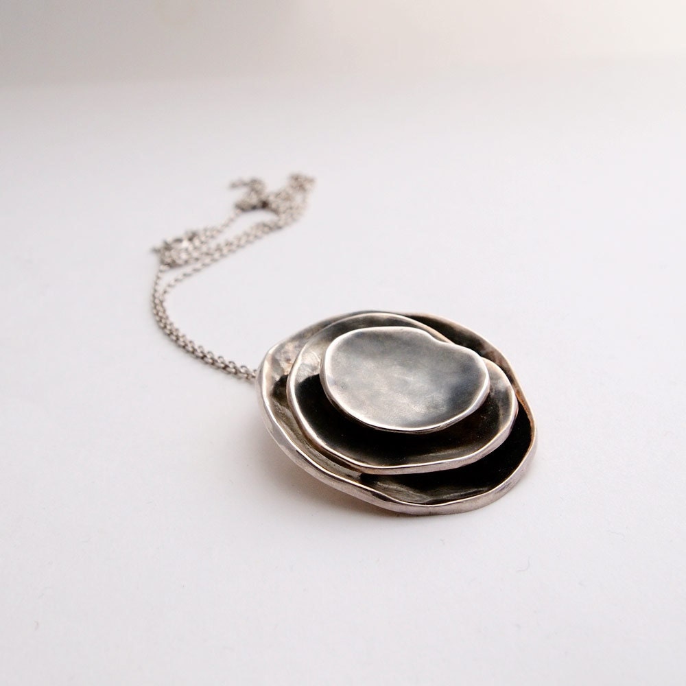 Modernist Liisa Vitali Gardenia Silver Necklace Finland Scandinavian Nordic 1970s